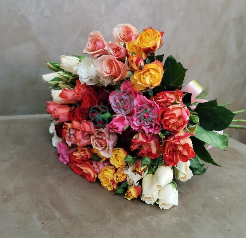 Букет цветов из: Розы в Пильне