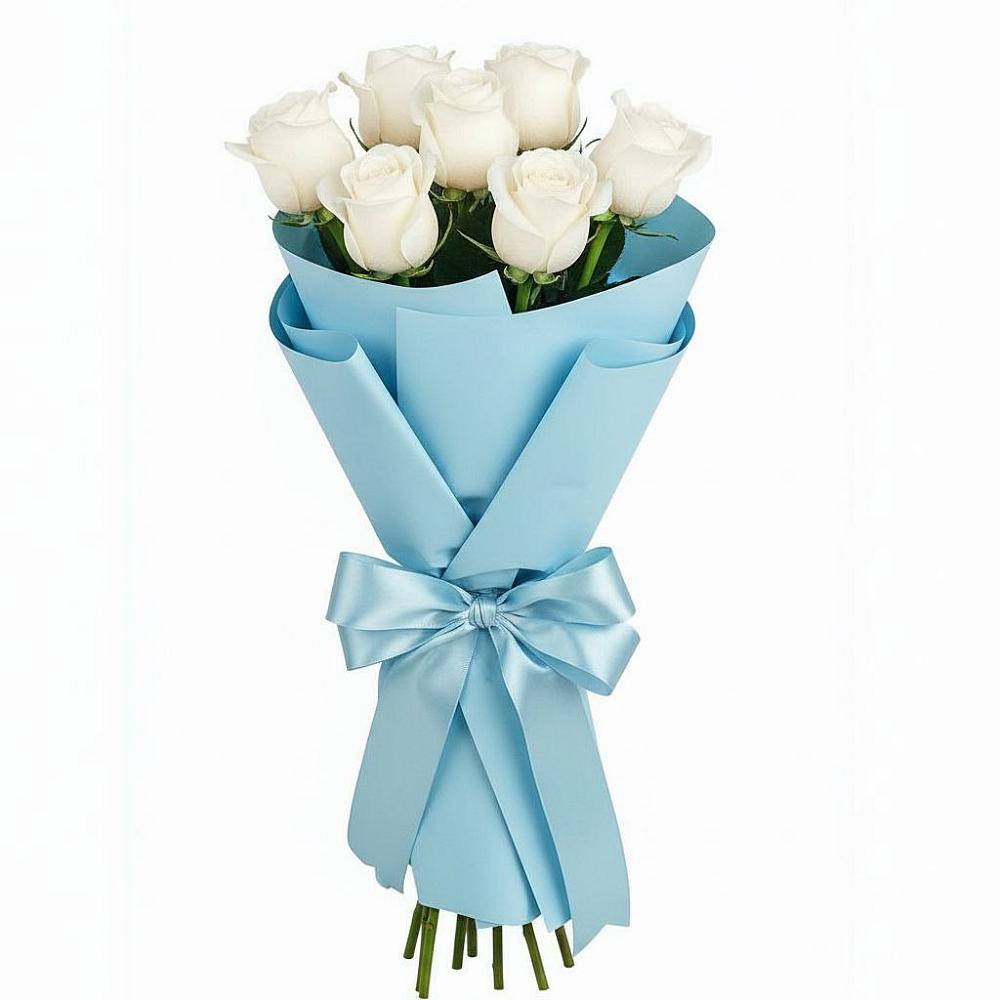 Букет 7 белых роз Проуд в Пильне