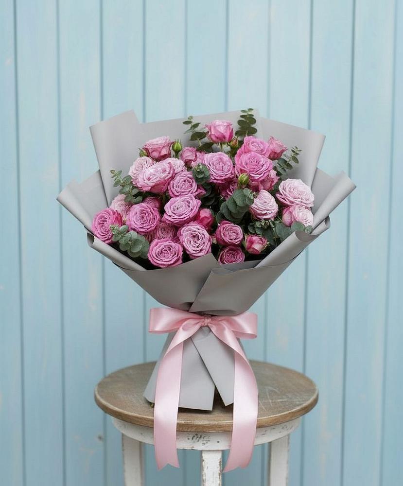 Букет цветов из: Розы в Пильне