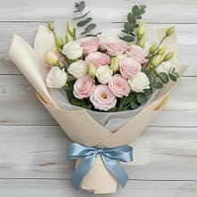 Букет цветов из:  Лизиантусы #REPLACE_PRED# Пильне