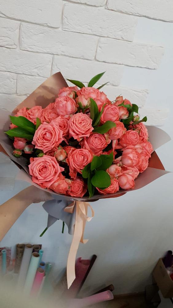 Букет цветов из: Розы в Пильне