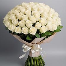 Букет 101 беля роза Белоснежка в Пильне