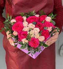 Цветочная композиция из Розы в коробке #REPLACE_PRED# Пильне