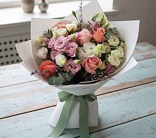 Букет цветов из:  Розы, Лизиантусы и Гвоздики #REPLACE_PRED# Пильне