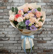 Букет цветов из:  Розы, Лизиантусы и Гвоздики #REPLACE_PRED# Пильне